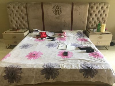 Keywords: wardrobe furniture;interior architecture;mixing bowl;4 door wardrobe;wood kitchen cabinets;modern interior design;portable wardrobe;foldable wardrobe;new kitchen designs;designer evening gowns