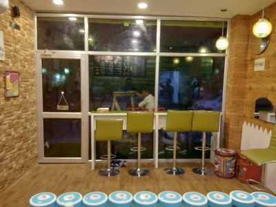 Keywords: scandinavian interior design;scott shuptrine;second hand almirah;second hand wardrobes;second hand wardrobes for sale;second hand wardrobes near me;shallow wardrobe;shallow wardrobes for small bedrooms;shop interior;shop interior design